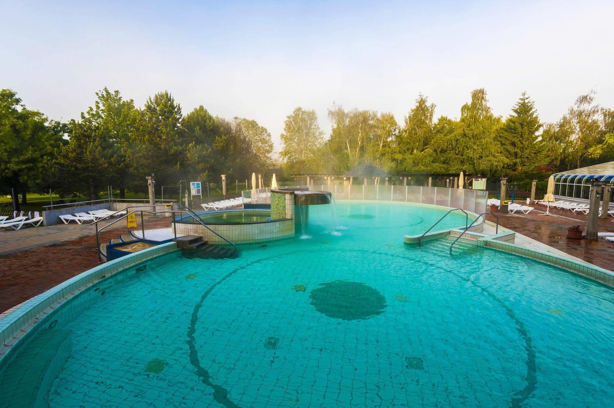 Lipa Hotel Лендава Екстер'єр фото